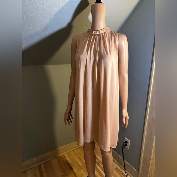 WAYF Peach Halter Neck Sleeveless A-Line Mini Dress Size Medium - Picture 2 of 4